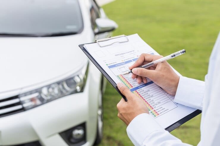 Hassle-Free Scrap Car Removal in Oakville: Schedule Your Pickup